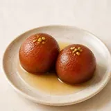 Gulab jamun, typical serving